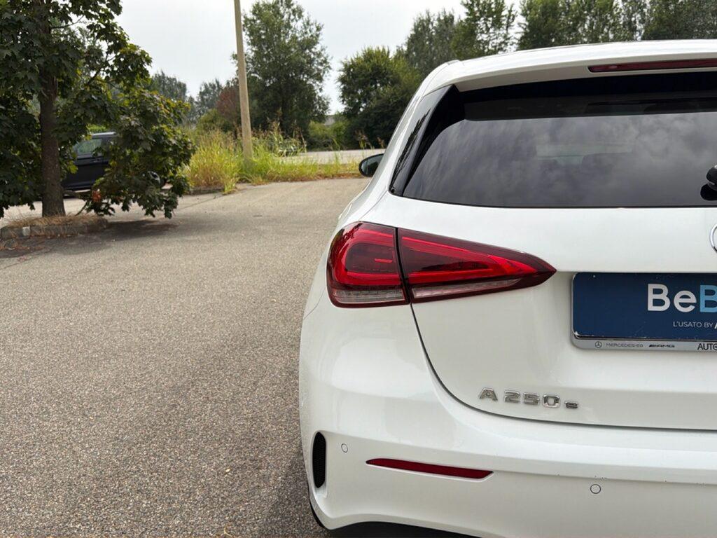 Mercedes Classe A 250 e eq-power Premium auto