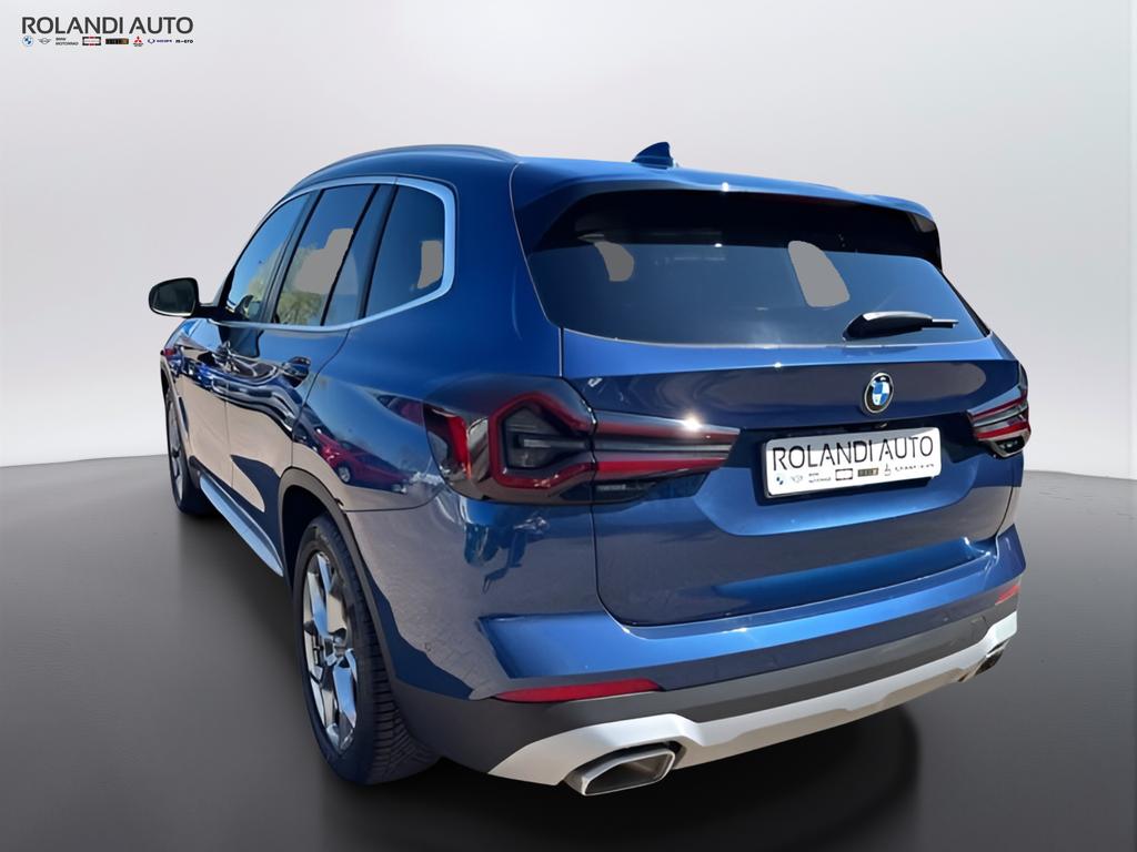 BMW X3 sdrive18d mhev 48V auto