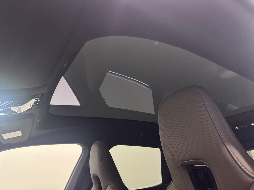 BMW iX xdrive40 pacchetto sportivo
