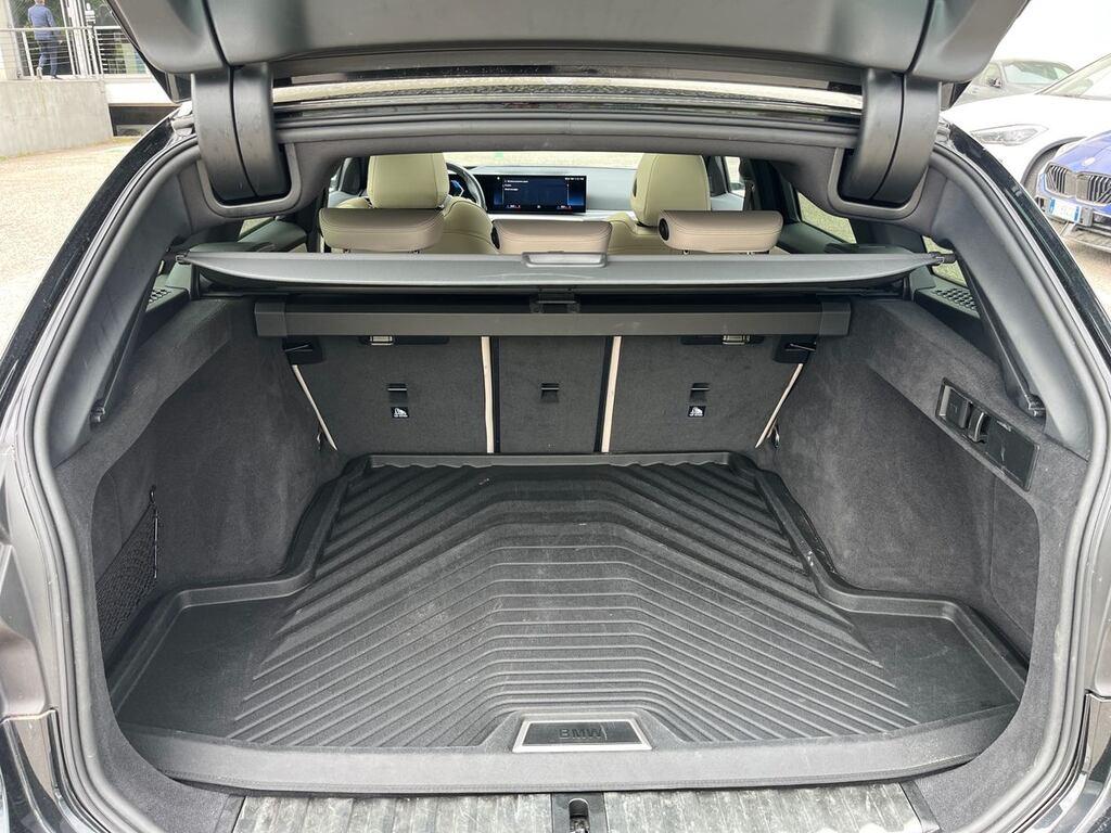 BMW Serie 3 320d Touring mhev 48V Msport auto