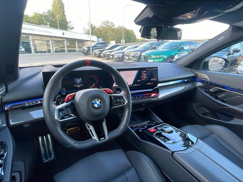 BMW M5 Touring 4.4 727cv auto