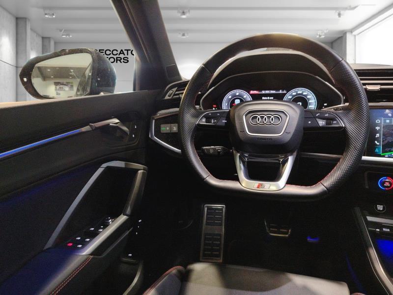 Audi Q3 Sportback 40 2.0 tdi Identity Black quattro 193cv s-tronic