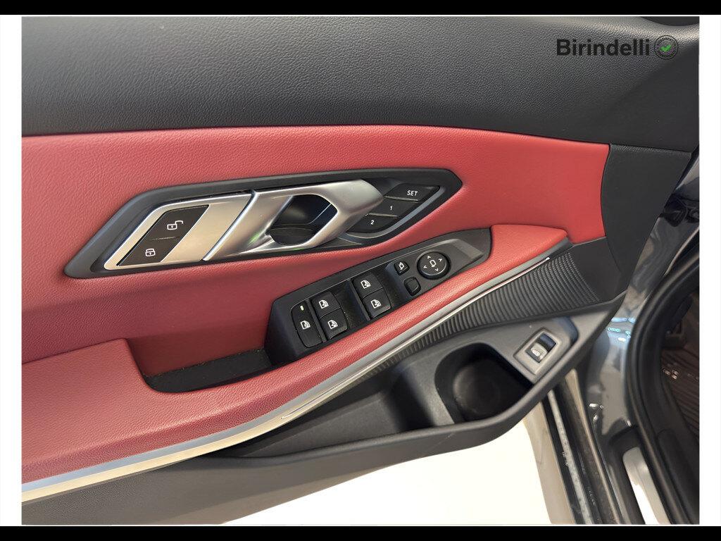 BMW Serie 3 320d Touring mhev 48V xdrive Luxury auto