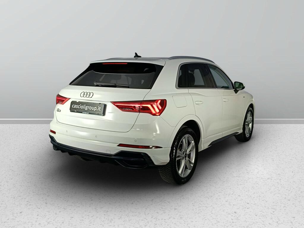 Audi Q3 35 2.0 tdi s-tronic