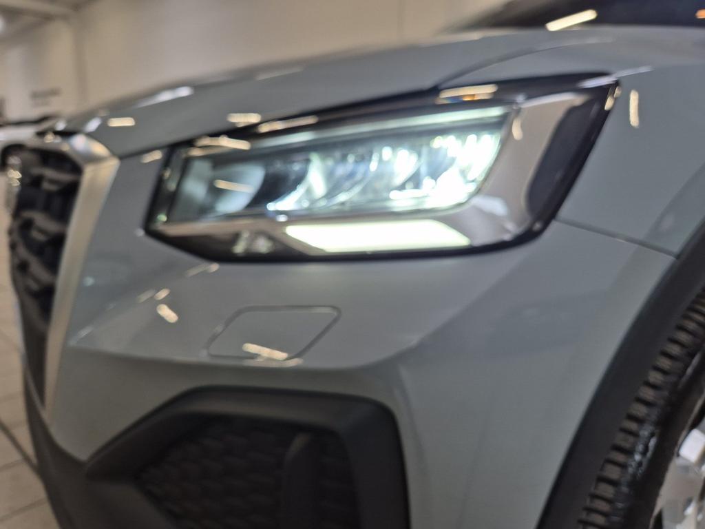 Audi Q2 30 2.0 tdi Business s-tronic