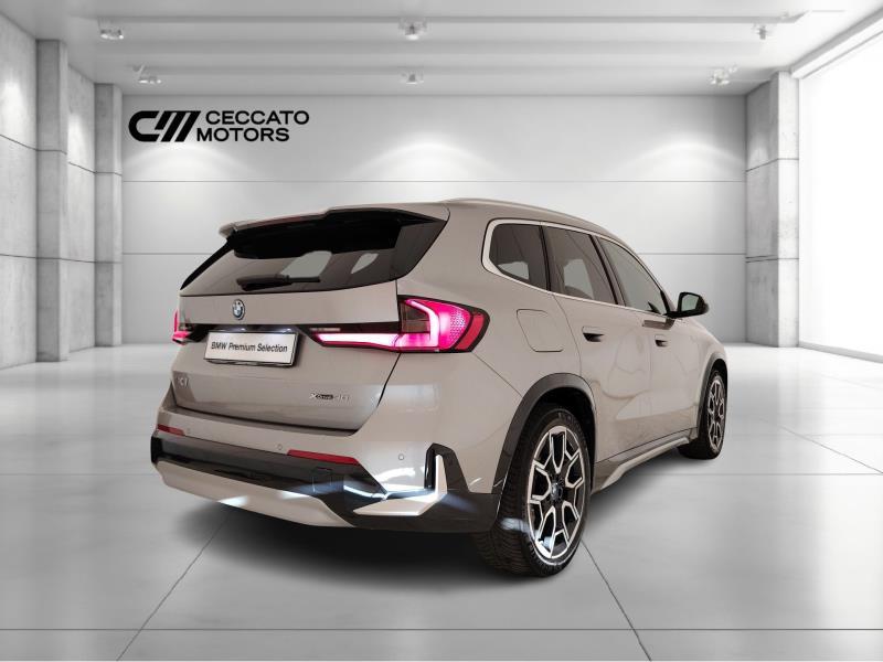 BMW iX1 30 xdrive X-Line