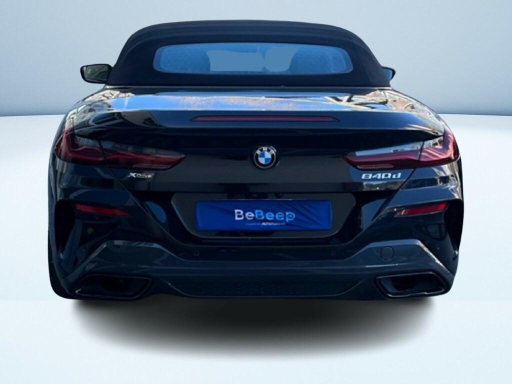 BMW Serie 8 840d Cabrio mhev 48V xdrive auto