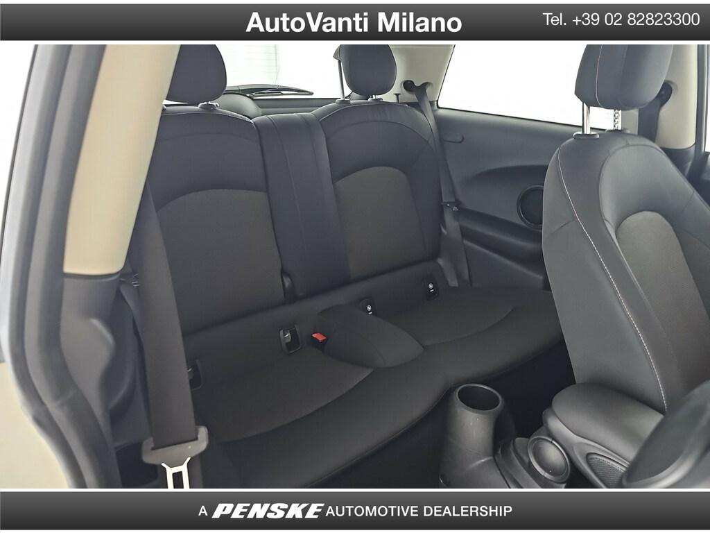 Mini Cooper 1.5 TwinPower Turbo Cooper Business XL DCT
