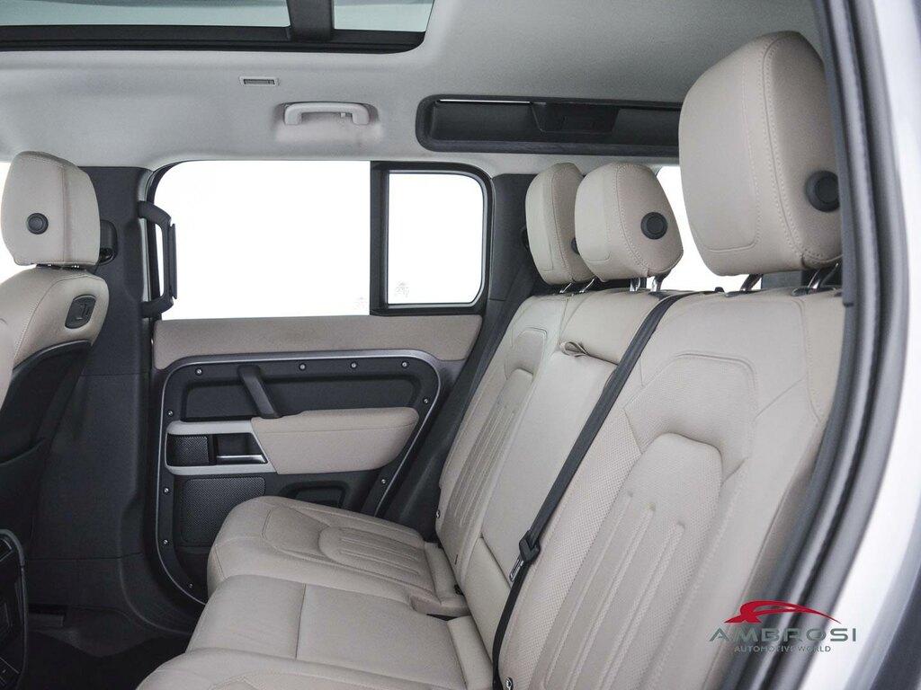 Land Rover Defender 110 3.0d i6 mhev HSE awd 250cv auto
