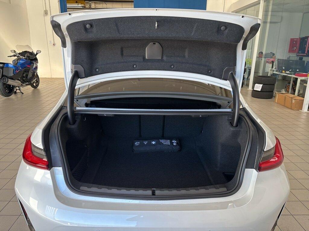 BMW Serie 3 330d mhev 48V Msport auto