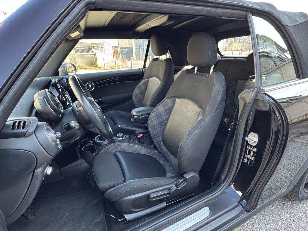 Mini Cooper D Cabrio 1.5 Cooper D Boost Auto