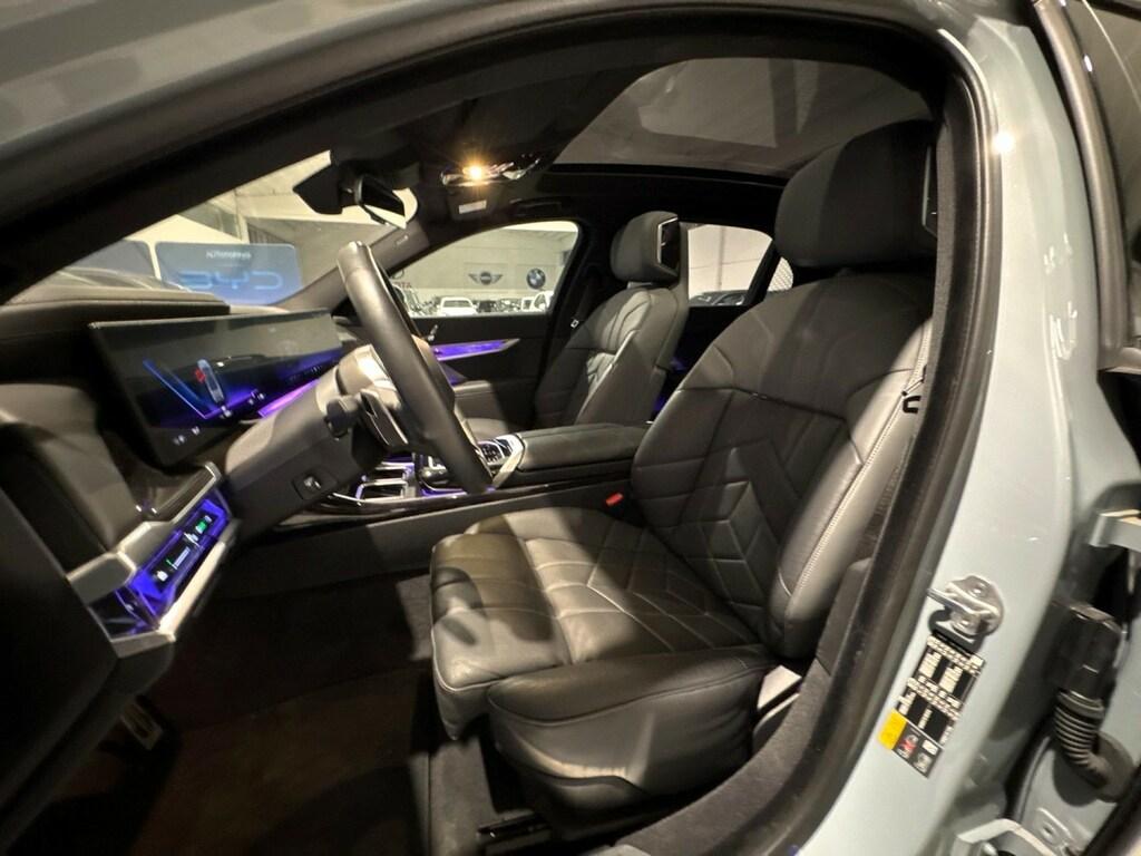 BMW Serie 7 i7 xdrive60 Msport