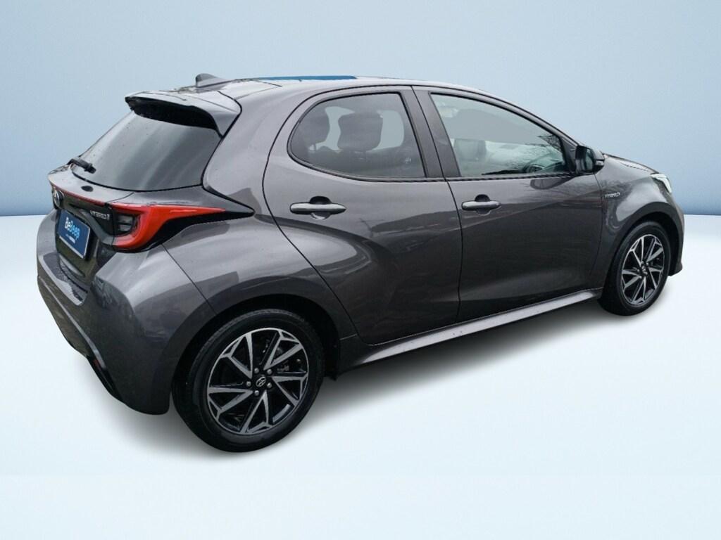 Toyota Yaris 1.5 hybrid Lounge
