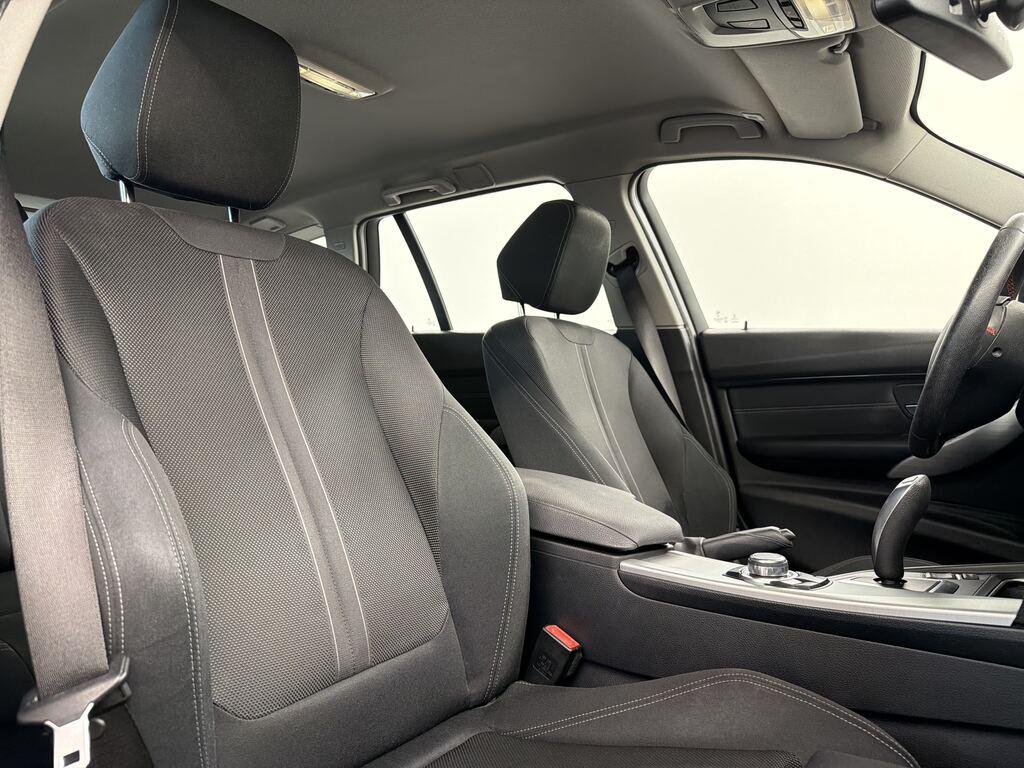 BMW Serie 3 318d Touring Msport auto