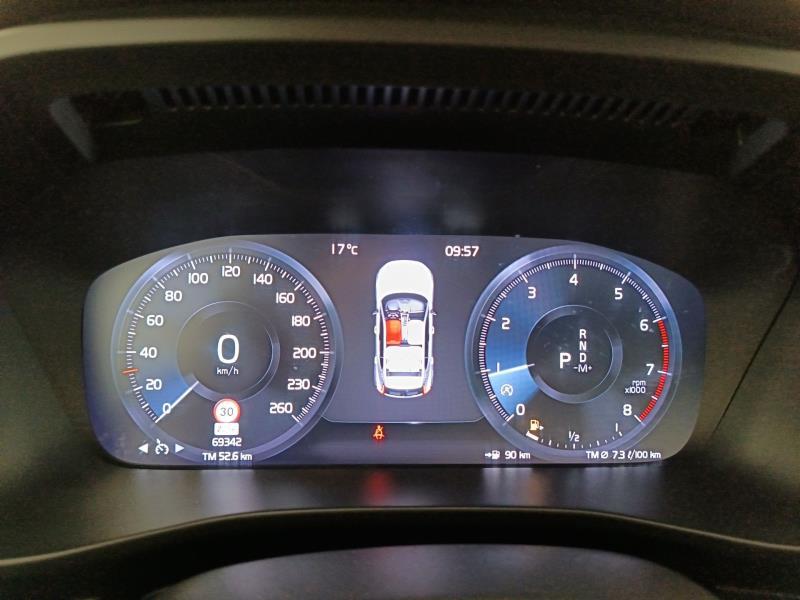 Volvo XC40 1.5 T3 Momentum Pro 163cv my21