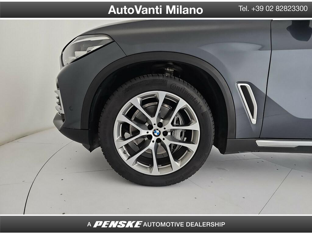 BMW X5 xdrive30d mhev 48V xLine auto