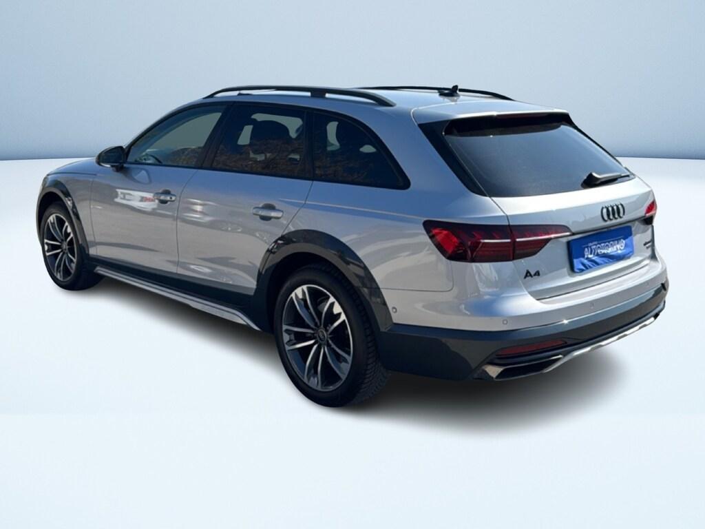 Audi A4 Allroad 40 2.0 tdi mhev Identity Contrast quattro 204cv s-tronic