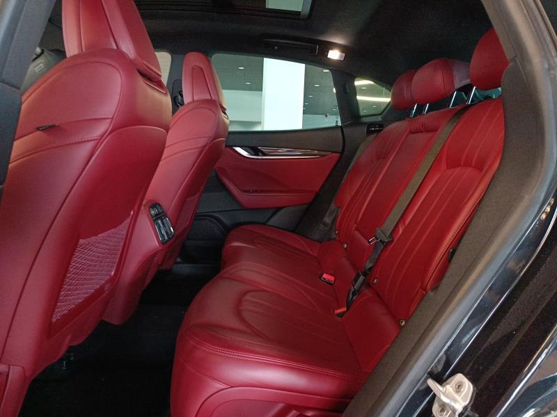 Maserati Levante 3.0 V6 430cv auto