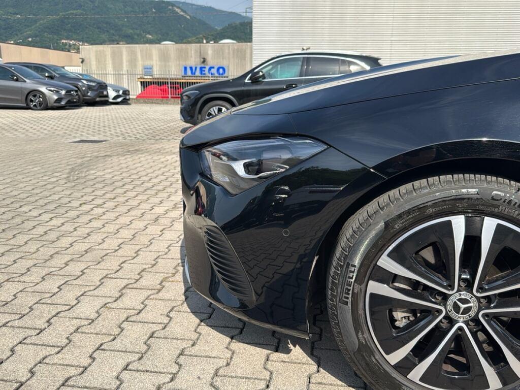 Mercedes CLA Shooting Brake 180 d Advanced auto