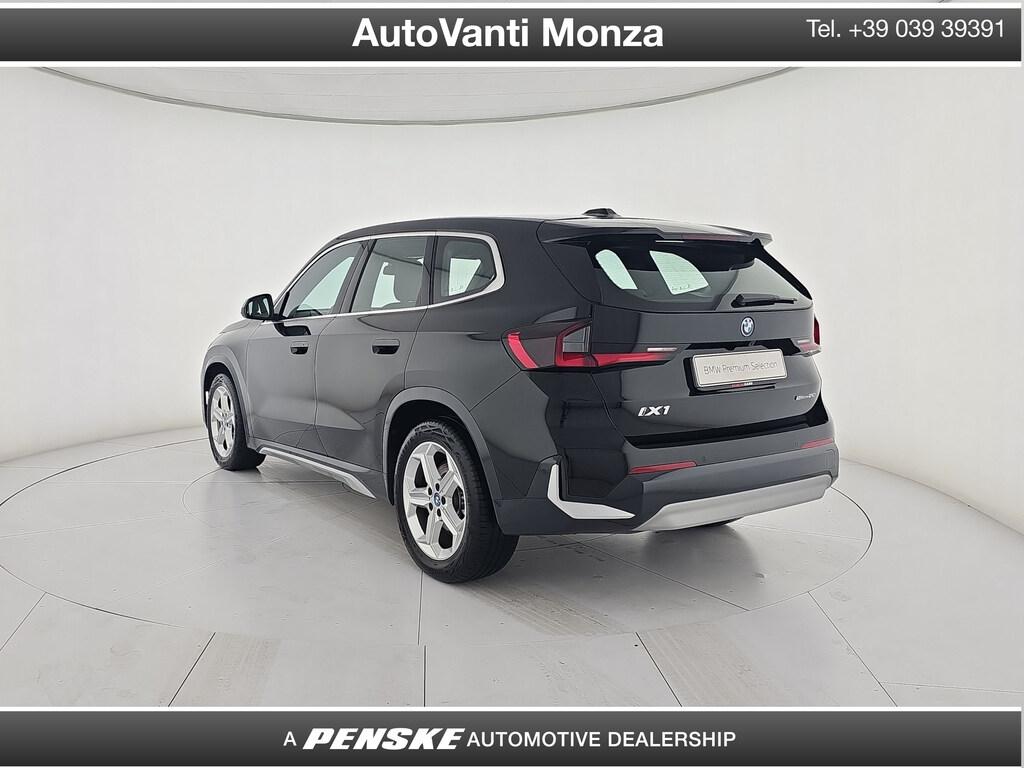 BMW iX1 edrive 20 X-Line