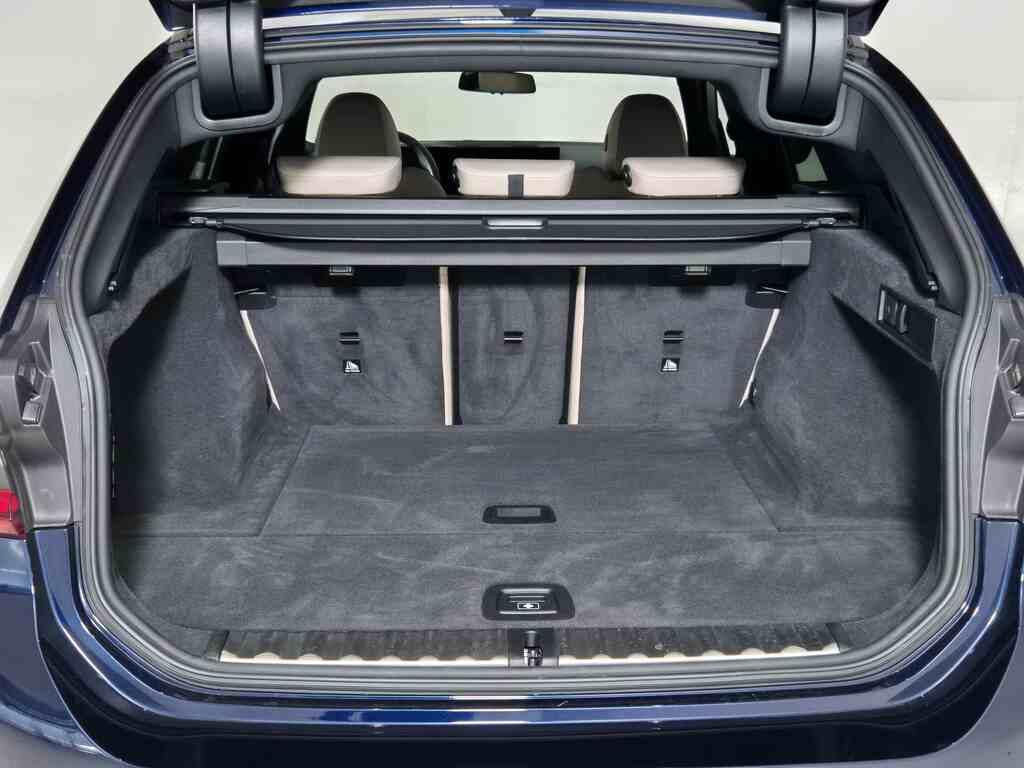 BMW Serie 3 320d Touring mhev 48V xdrive M Sport Pro auto