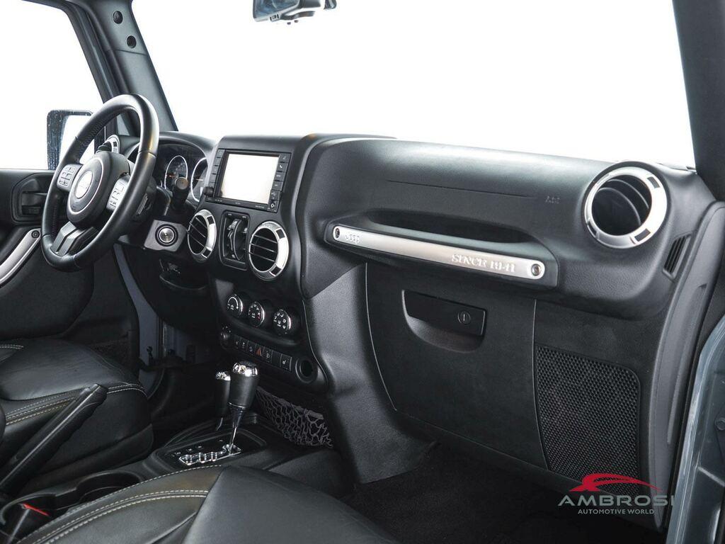 Jeep Wrangler Unlimited 2.8 crd Sahara auto E5+