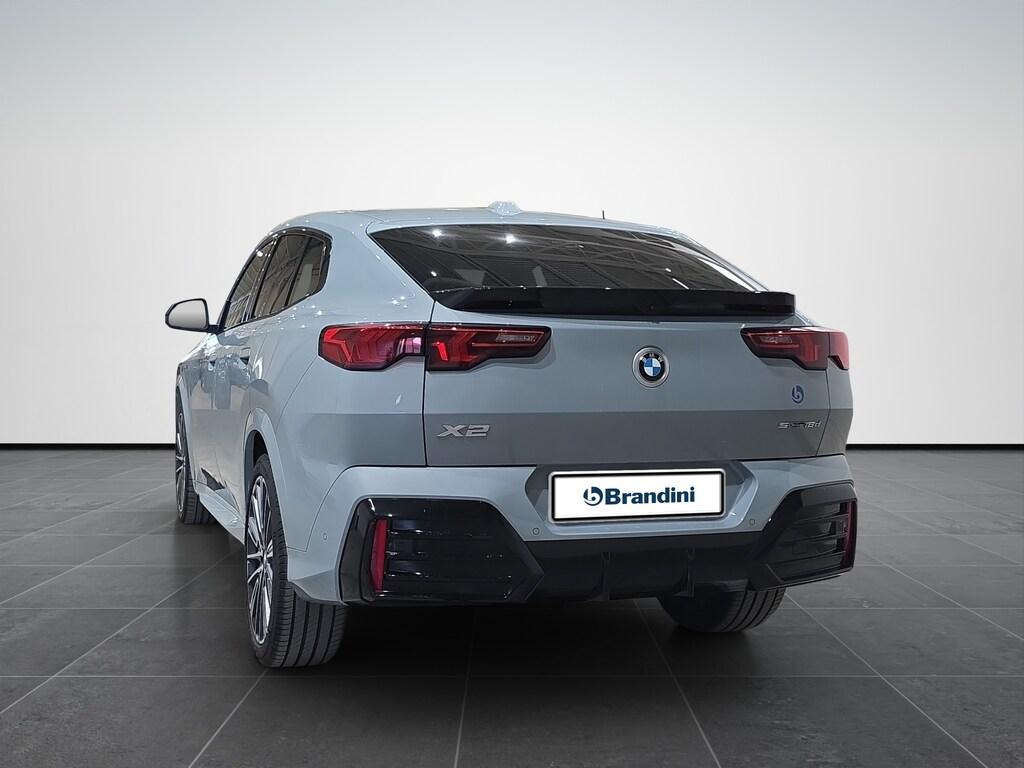 BMW X2 sdrive 18d auto