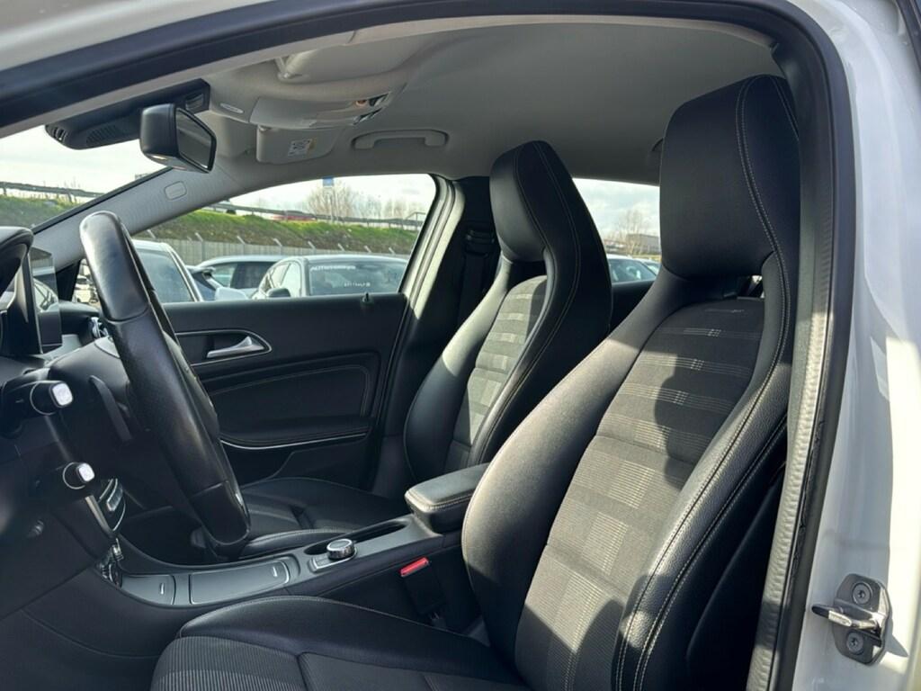 Mercedes GLA 200 d Sport auto