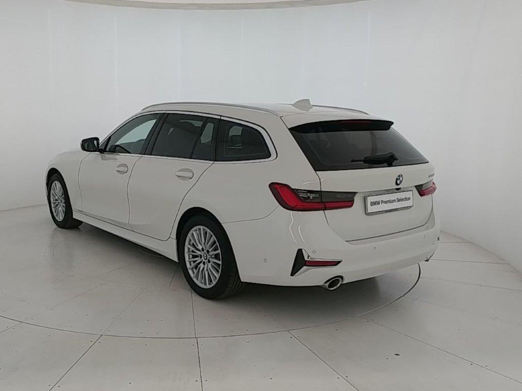 BMW Serie 3 320d Touring mhev 48V Luxury auto