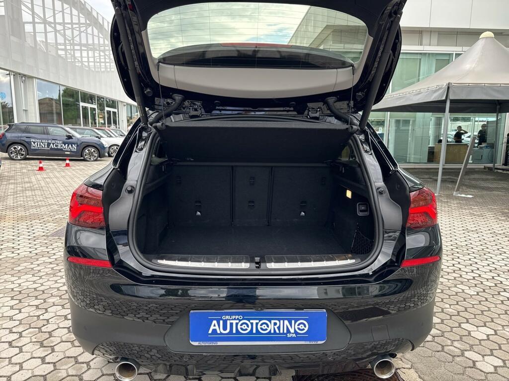 BMW X2 sdrive18d Business X auto