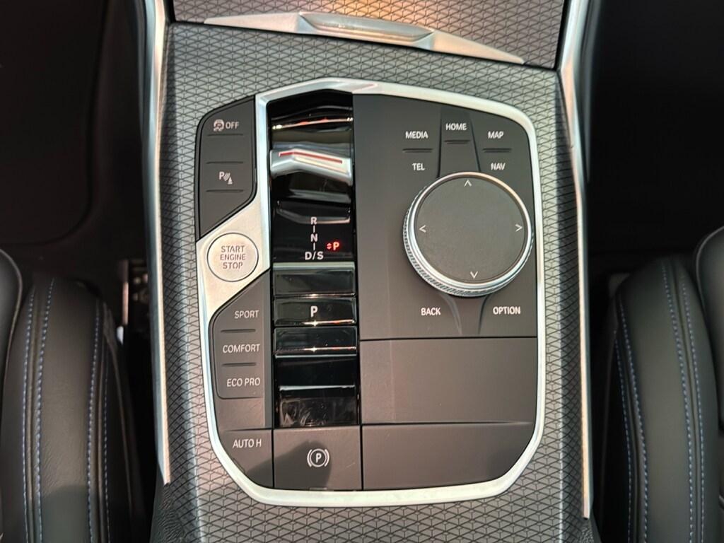 BMW Serie 3 330d Touring mhev 48V Msport xdrive auto