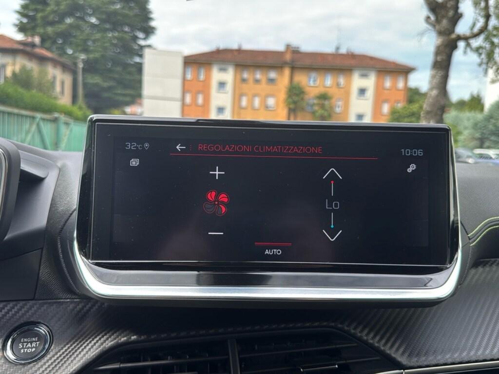 Peugeot 2008 1.5 bluehdi GT Line s&s 100cv