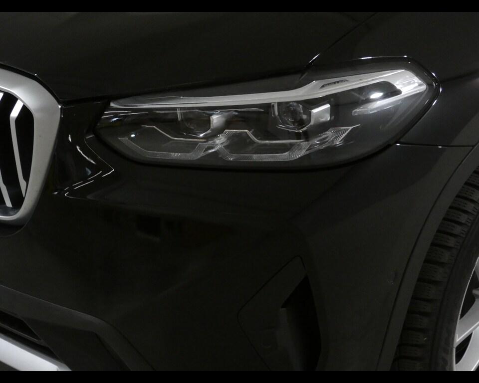 BMW X3 xdrive20d mhev 48V auto