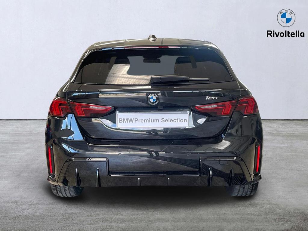 BMW Serie 1 120 48V MSport auto