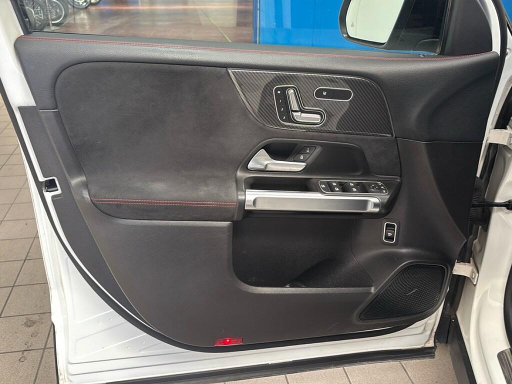 Mercedes GLB 180 d Premium auto