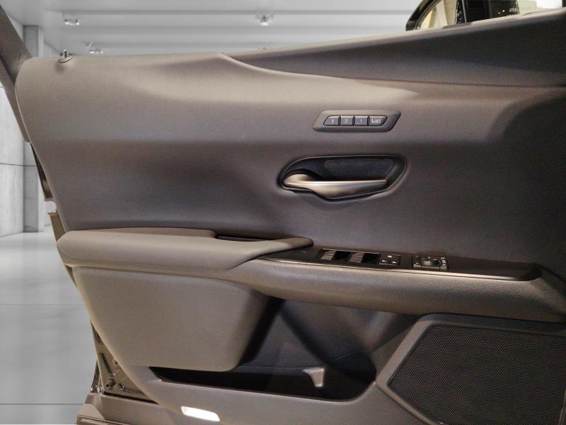 Lexus UX 250h Premium 2wd cvt my20