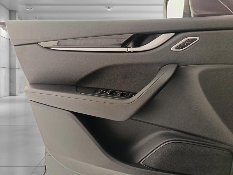 Maserati Levante 3.0 V6 Gransport 250cv auto my20