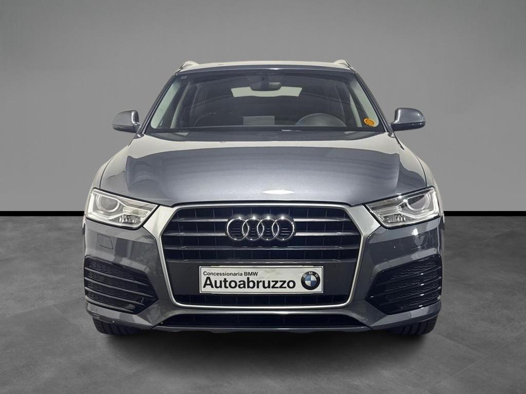 Audi Q3 2.0 tdi Business 120cv s-tronic