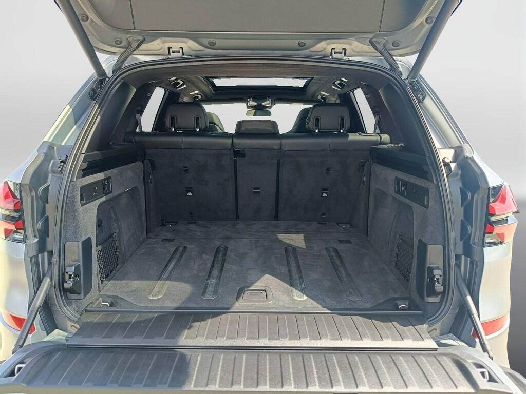 BMW X5 M X5 M60i auto