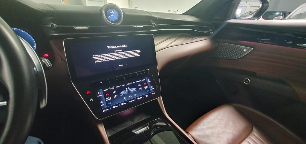 Maserati Grecale 2.0 mhev GT 300cv auto