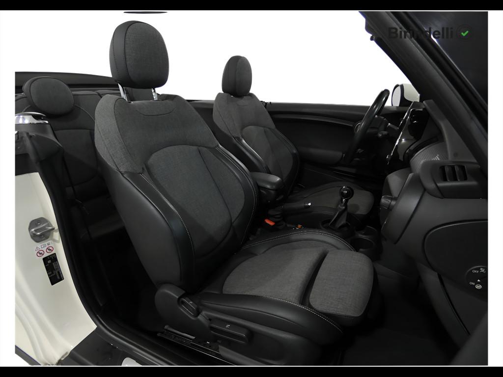 Mini Cooper D Cabrio 1.5 Cooper D Hype
