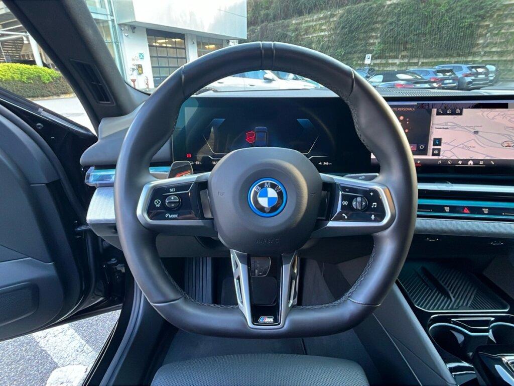 BMW i5 xdrive40 M Sport Pro