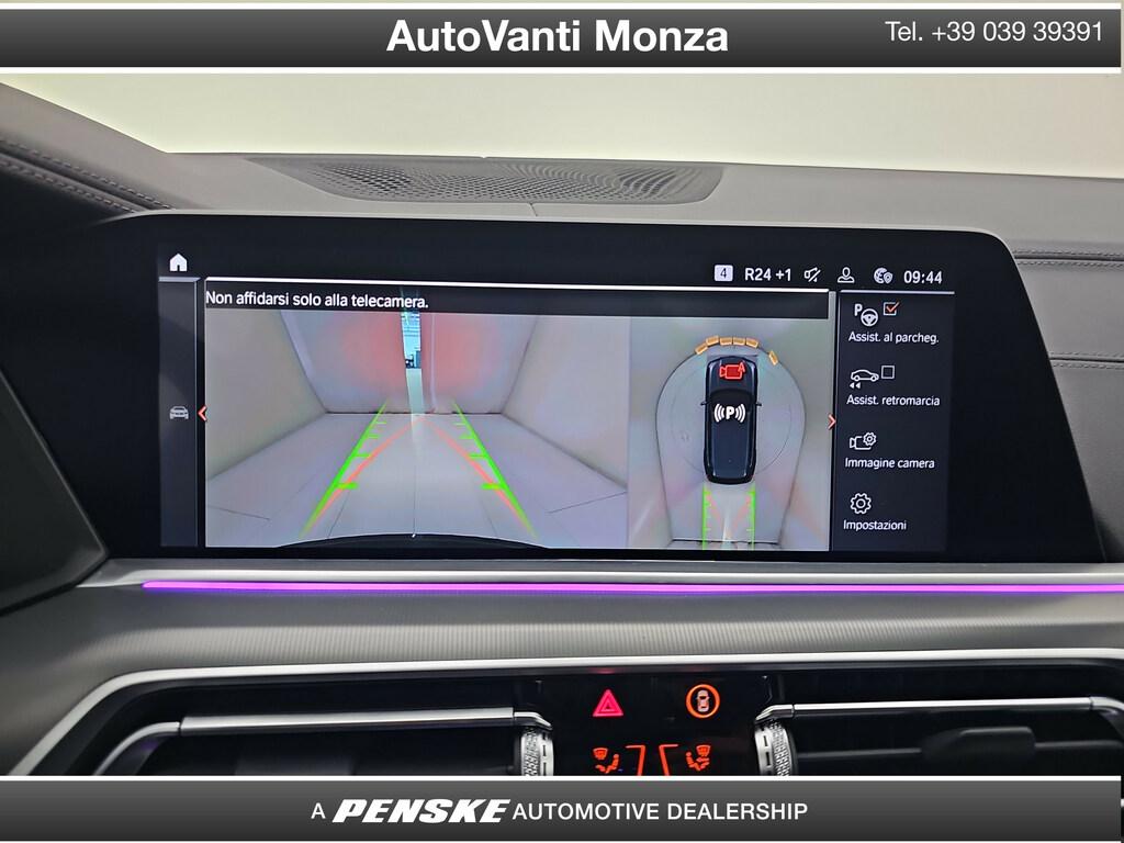 BMW X5 xdrive30d mhev 48V xLine auto