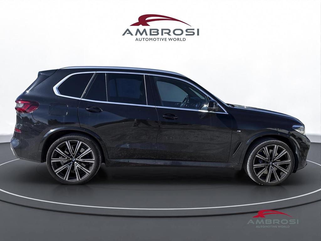 BMW X5 xdrive40d mhev 48V Msport auto