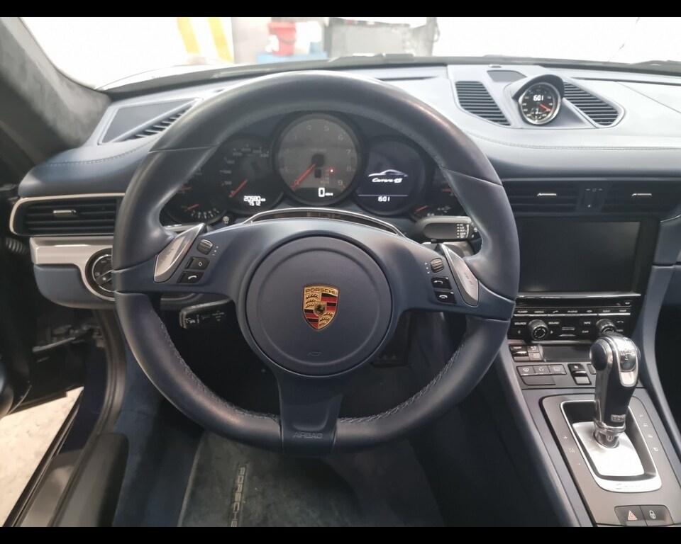 Porsche 911 Coupe 3.8 Carrera 4S