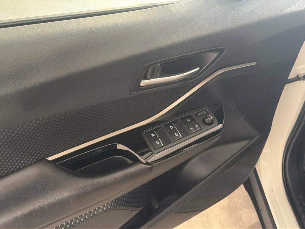 Toyota C-HR 1.8h Lounge 2wd e-cvt my18