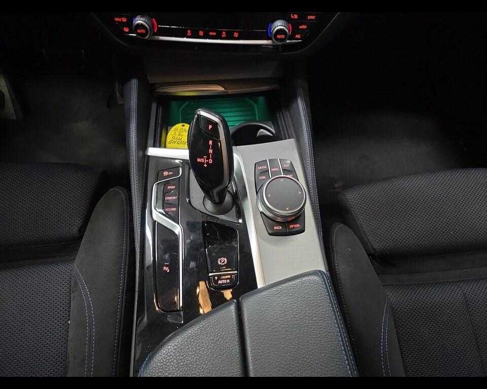 BMW Serie 5 520d mhev 48V Msport auto