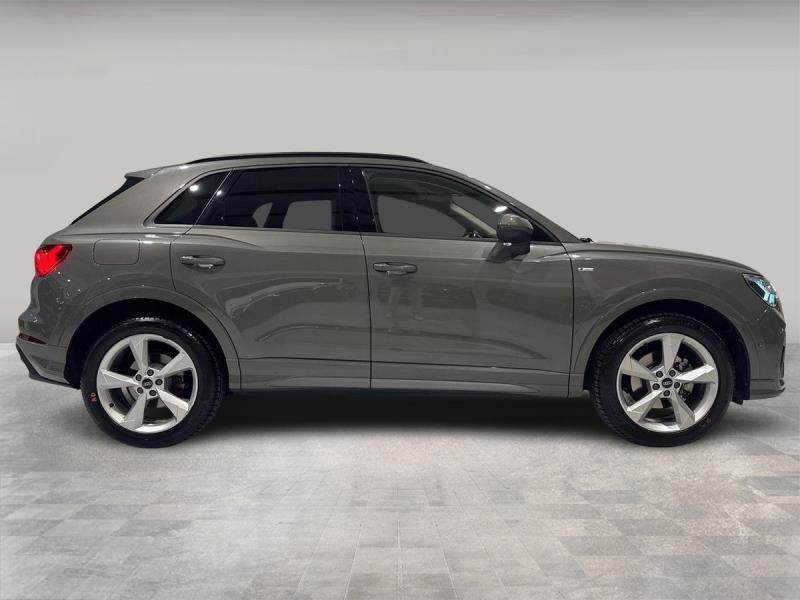 Audi Q3 35 2.0 tdi Business Advanced s-tronic