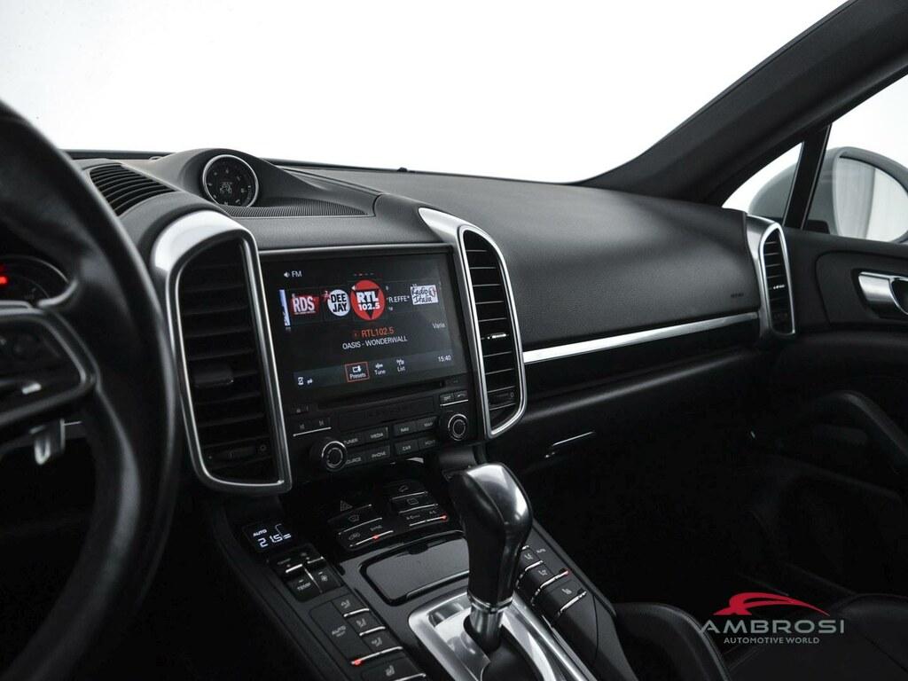 Porsche Cayenne 3.0 tiptronic