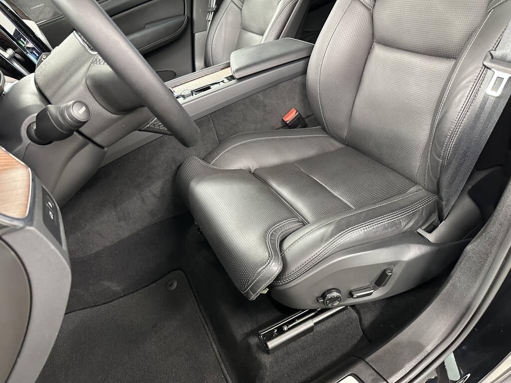 Volvo XC60 2.0 t6 phev Ultra Dark awd auto